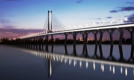 Tests de l’éclairage architectural du pont Samuel-De Champlain